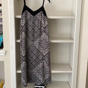 Athleta dress - black and white, loose fit, size Medium